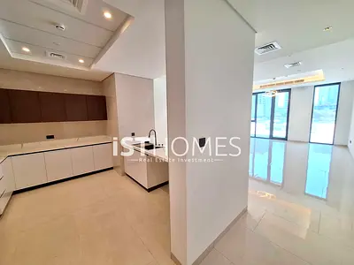 Luxury apartment I Open Kitchen | Smart Home Alexa | Balcony | Brand New | Prime Location I First T