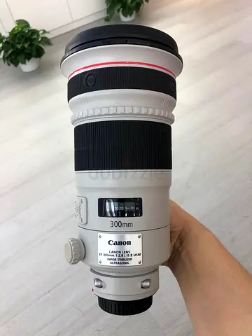 Lens - Good Condition Canon EF 300mm f/2.8L IS II USM