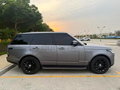 Range Rover HSE 2020 | GCC | 65,000 KM | First Owner | Al Tayer Maintained