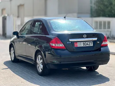 Nissan Tiida 2012