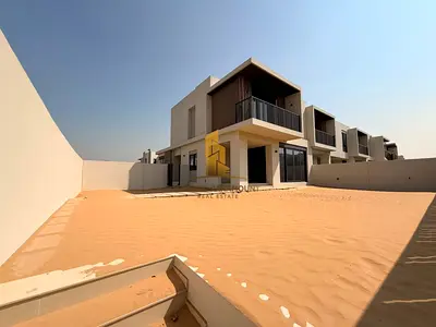 BIG PLOT | SINGLE ROW | ON POOL & PARK | NEAR EXIT