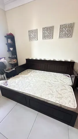 Wooden Daybed with Pull-Out Bed & Storage