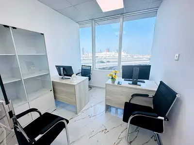 Beautiful office with Bank account assistance |Free Amenities