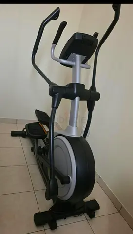 Elliptical Cross Trainer / Elliptical Machine - Good Condition