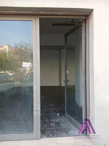 Spacious Shop | Parking View | Russia Cluster