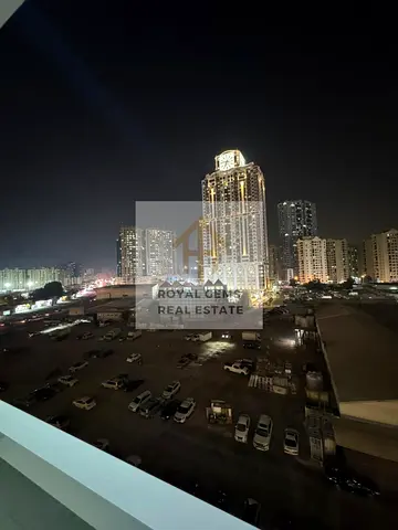 Fully Furnished Charming One Bedroom Apartment with Pool GYM and Parking