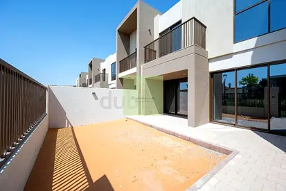 Stunning 3BR + Maid’s Townhouse | Single Row | Pool Facing