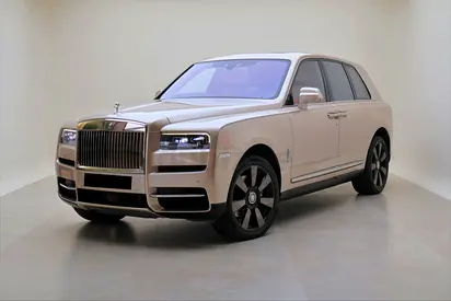 2022 | GCC Specs | Rolls-Royce Cullinan Silver Badge | Pristine Condition