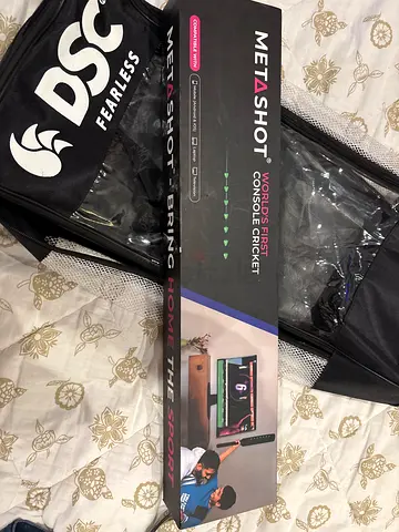 Metashot Console Cricket Game Set with Carry Bag - Like New