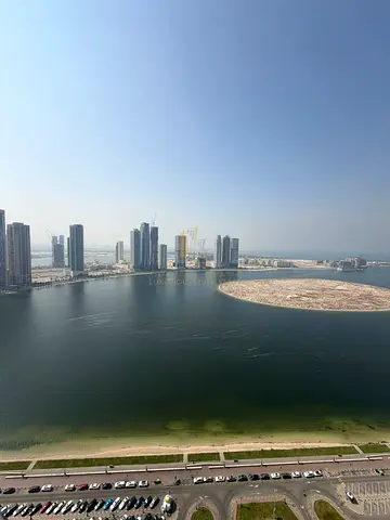 🏡 للبيع شقة مميزة في برج أساس – الشارقة