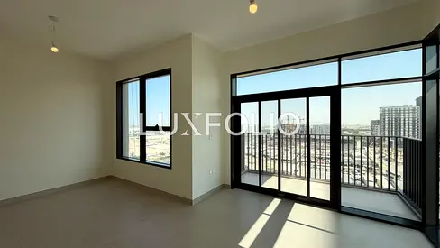 Boulevard View | 2 Parking | Vacant