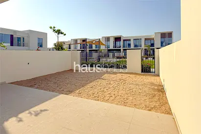 Park Facing | Straight Kitchen | Close to Pool