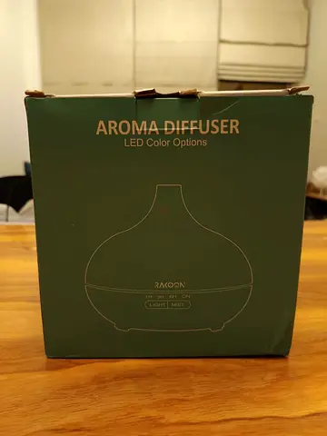 Aroma Diffuser with LED Color Options (unused in box)
