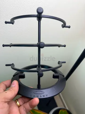 Oakley 3 Tier Stand