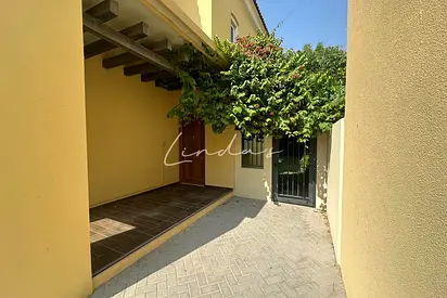 Single Row | Vacant | Unfurnished