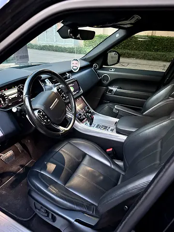 2018 LAND Rover RANGE ROVER SPORT photo 10