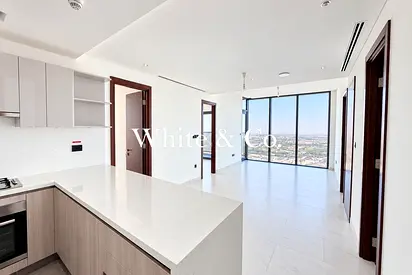 HIGH FLOOR | STUNNING VIEWS | BEST LAYOUT