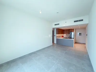Top Floor | Forum Heights | Marina View