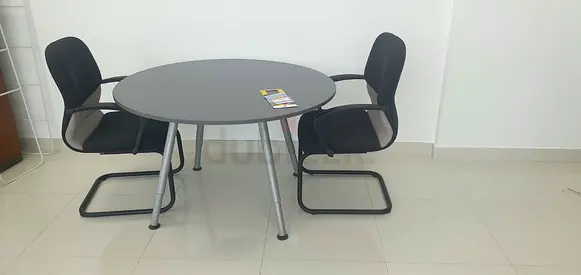 Round grey wood Table, 120cm Dia,