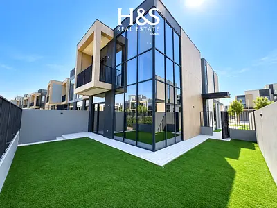Brand New l 4 Bed+ Maids l On Park lagoon