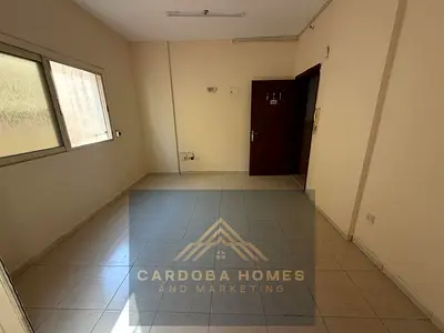 Studio Apartment Family Building Separate Kitchen Near Bus Station