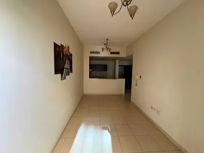1 BR Apartment in Liwan with Covered Parking