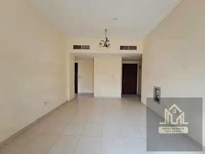 specious appartment with 2 washroom opposite safari mall just 30k