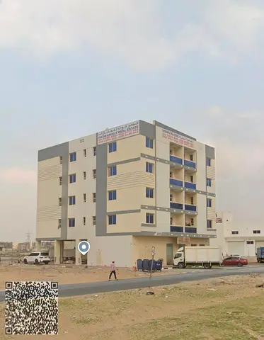Comfortable \\ Quiet \\ Spacious \\ Affordable \\ All amenities available