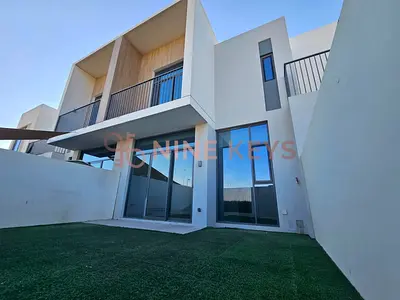 A Single-Row Gem in Joy | Spacious 3-Bedroom Villa with Maid’s Room | AED 130,000