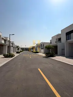 BRAND NEW 3BHK | NEAR POOL AND PARK