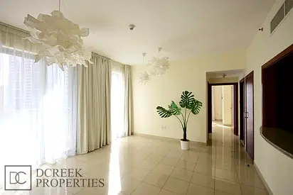 Superb 1 Bedroom Plus Study | Near Metro and Dubai Mall