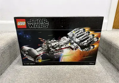 LEGO Star Wars 75244 Tantive IV (sealed/boxed) - Genuine set