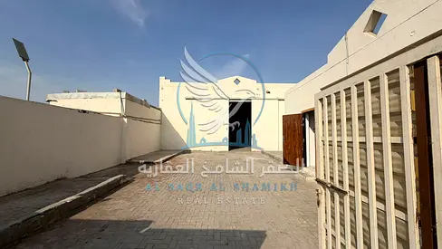 Yard available for rent in Industrial Area 17, Sharjah, with a total area of 5,000 sq. ft. The prop