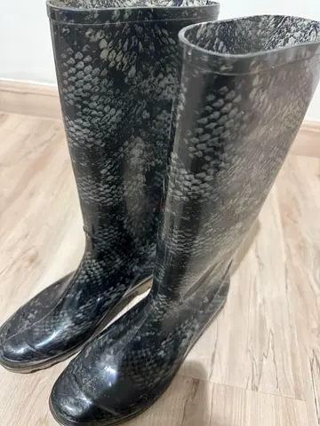 Waterproof Ultralight, Rain Boots - Women's Size (UK4/EU37)