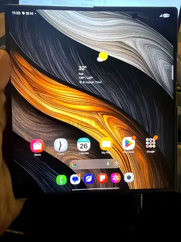 Samsung Galaxy Z Fold 7- 256 GB(folded open) - Good working condition