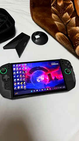 Lenovo Legion Go 2 – Ryzen Z2 Extreme | 32GB RAM | Like New | Full Accessories