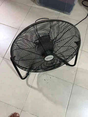 Mistral High-Velocity Floor Fans Powerful Airflow, Tilting Head Moving Out Sale