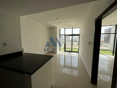 Park & City Views | 1BR Apartment | Balcony Terrace