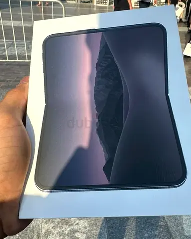 Apple Duo 256 Gb (sealed box) - (approx) - Brand new in box