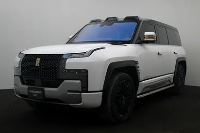 LUXURY HYBRID | YANGWANG U8 ARABIAN EDITION | WARRANTY INCLUDED