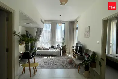 Vacant I Furnished I Central Garden View