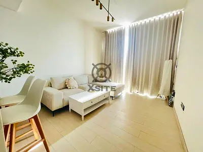 Exquisite 1 BR | Well Maintained |Higher Floor