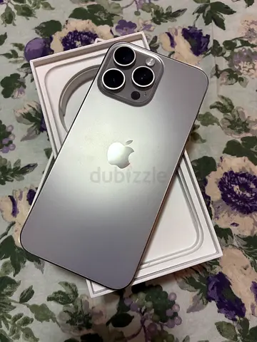 I phone 15 Pro max 256 Gb