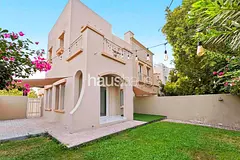Corner Plot | Pool & Park Backing | Vacant Now