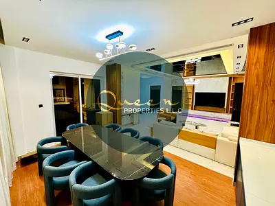 Luxury corner villa, 5,700 sq. ft.