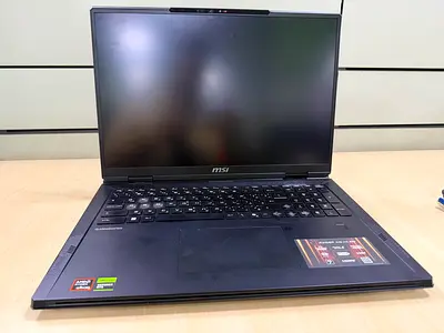 MSI Gaming Laptop - 17" with NVIDIA RTX, AMD Ryzen (new) one month old. Bill and warranty available