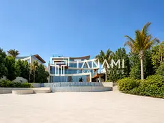 Luxury 6BR + Maid| Beachfront Living| Zuha Island