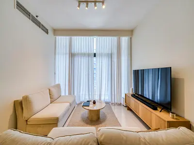 Spacious Layout | Furnished | Vacant