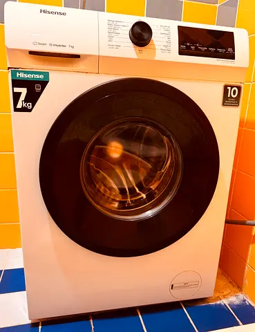 Hisense 7kg Front Load Washing Machine - Good Working Condition
