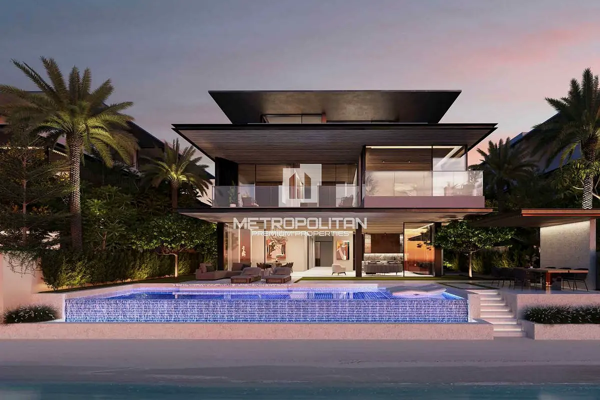 Crown Gardens Villa | Exclusive Beachfront Living